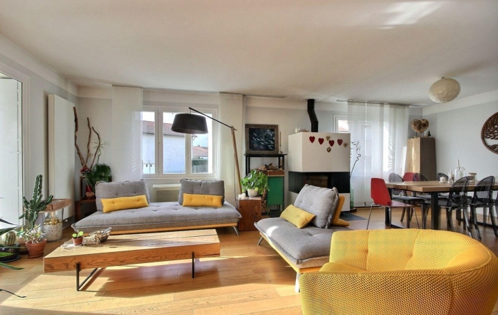  WEALSTONE Maison / Villa | SAINT-ROMAIN-LE-PUY (42610) | 216 m2 | 280 000 € 